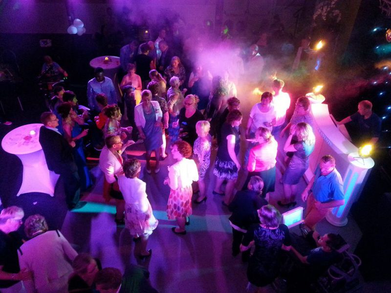 2_De_Bruiloft_Feest_DJ